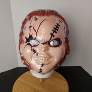 Halloween Mask CHUCKY Costume Universal City Studios MEMORABILIA
